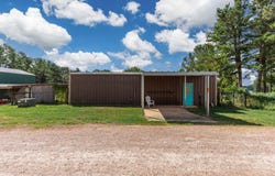 350 Indian Hen Drive, GARRISON, TX 75946