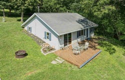 107 Elm Road, Montezuma, IA 50171