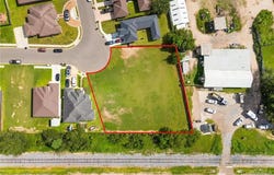 28 Canan Drive, Weslaco, TX 78596