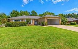 2056 Aurora Drive, Navarre, FL 32566