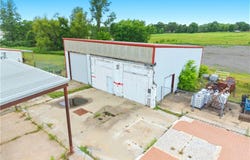 1400 S Main Street, Muldrow, OK 74948
