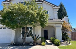 2771 E Waterford, Fresno, CA 93720