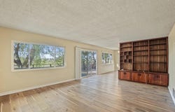 12376 Royal Road, El Cajon, CA 92021