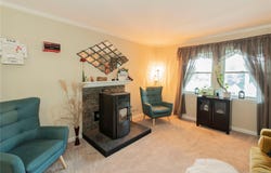 24 Robyn Drive, Marlboro, NY 12542