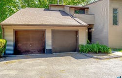 12 Kings Wood Manor, Shelton, CT 06484