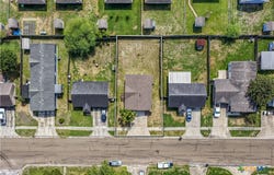811 E Mesquite Lane, Victoria, TX 77901