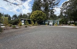 85313 GLENADA Rd, Florence, OR 97439