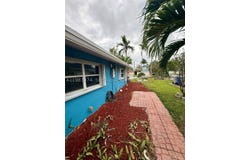 201 SE 3rd Ave, Pompano Beach, FL 33060