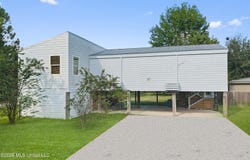 322 Tide Street, Waveland, MS 39576