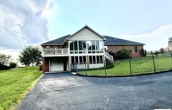 220 Owsley Dr, Martinsville, VA 24112