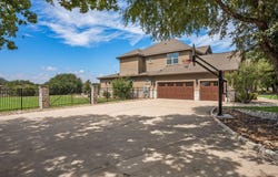 313 Escondido Dr, Georgetown, TX 78633