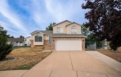 4197 LILY Dr, Roy, UT 84067