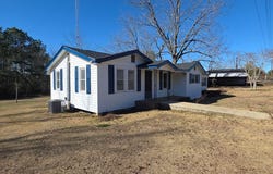 2089 Highway 131, Baker Hill, AL 36027
