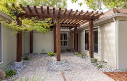 500 Los Arboles Way, Santa Rosa, CA 95403