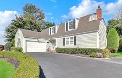 324 W Ivy Hill Road, Woodmere, NY 11598