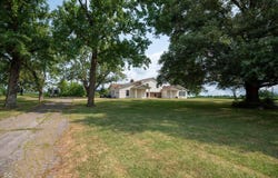 8464 E 25th Street, Columbus, IN 47203
