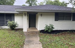 2265 Popps Ferry, Biloxi, MS 39532