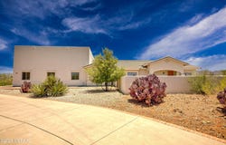 2970 E Consuelo Place, Vail, AZ 85641