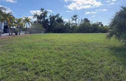 GREENVIEW Drive, APOLLO BEACH, FL 33572