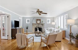 2 Glenvue Dr, Ross Twp, PA 15237