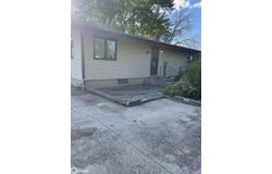 145 Grove Avenue, Garner, IA 50438
