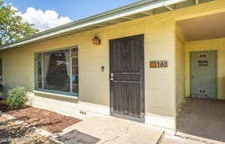 160 Roberts Drive, Las Cruces, NM 88005