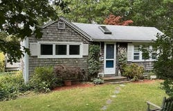 43 Red Lily Pond Road, Centerville, MA 02632