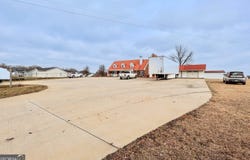 160 HWY 320, Carnesville, GA 30521