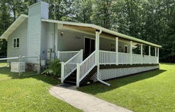 3300 E Arnold Lake Road, Harrison, MI 48625