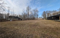 Milton Avenue, Lake Milton, OH 44429
