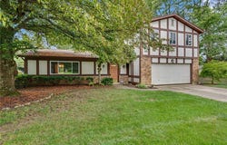 2980 Meadow Park, Kettering, OH 45440