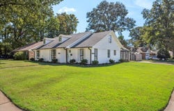 5179 HELENE Rd, Memphis, TN 38117