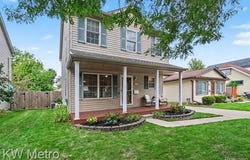 3747 Royal Avenue, Berkley, MI 48072