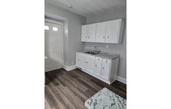 162 Northampton Ave, Springfield, MA 01109