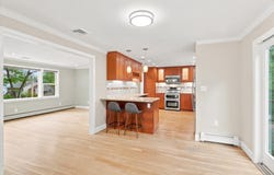 14 Highgate St, Needham, MA 02492