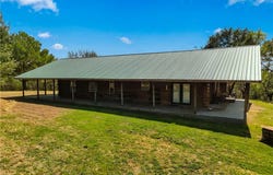 98482 4611 Road, Sallisaw, OK 74945
