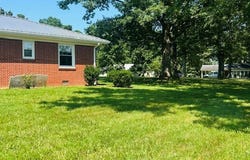 208 Oakdale, CAMDEN, TN 38320