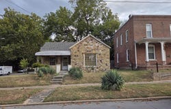 537 W Calhoun Street, Springfield, MO 65806