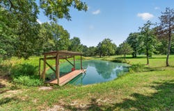 4733 E Farm Road 66, Springfield, MO 65803