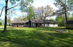 1240 JOANN Rd, Somerville, TN 38068