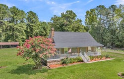 129 Melrose Place, Moncks Corner, SC 29461