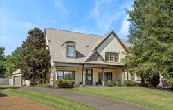 5593 MAGNOLIA BEND Cv, Arlington, TN 38002