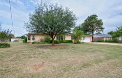 1002 Trundy, Merkel, TX 79536