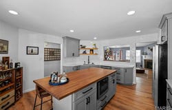 1248 Shirley Ridge Dr., Unincorporated, MO 63304