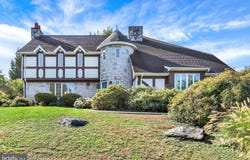 3457 EAGLE DRIVE, CHAMBERSBURG, PA 17201