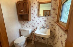 108 Maple Street, Langford, SD 57454