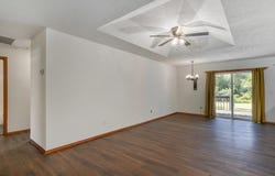 2015 N Benton Avenue, Springfield, MO 65803