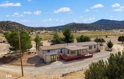 24701 Chamanimani Court, Tehachapi, CA 93561