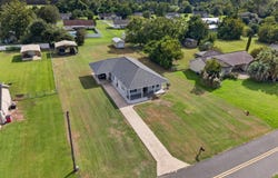 4074 Meadow Circle, Blackshear, GA 31516