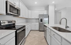 9156 Leatherwood Loop, Lehigh Acres, FL 33936